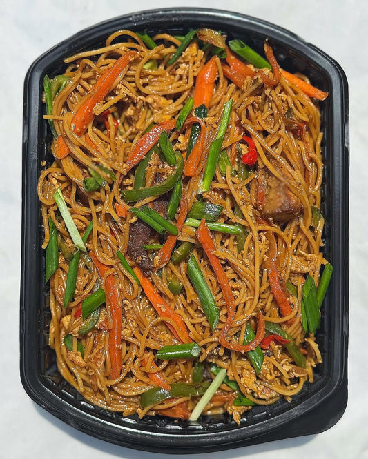Stir-Fried Noodles (Beef & Veggie Style)